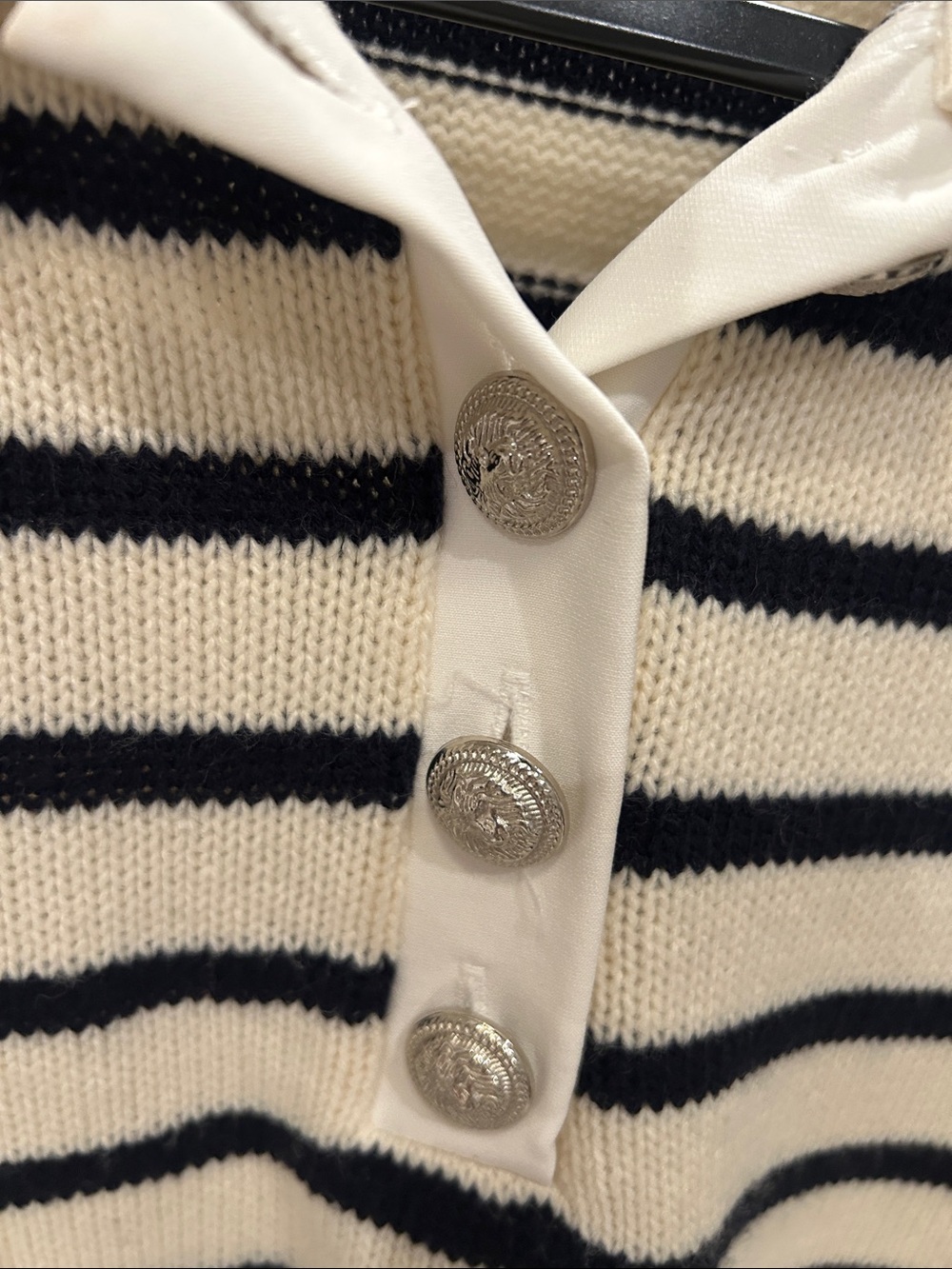 VOY Cream & Navy Striped Polo Knit Top with snazzy buttons! - Picture 4 of 5